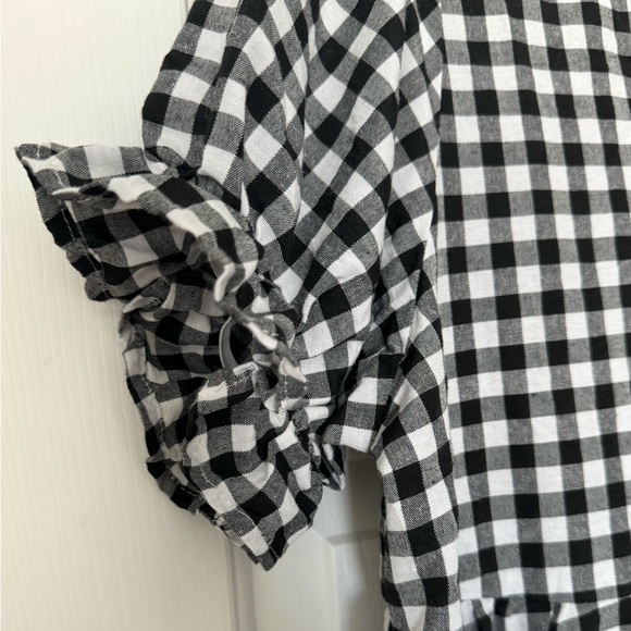 🆕 Emery Rose Gingham dress w/Ruffle Sleeves & Hem 🖤🤍 XL - Picture 3 of 5